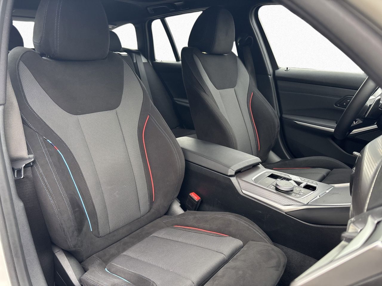 BMW 330 - Bild 11