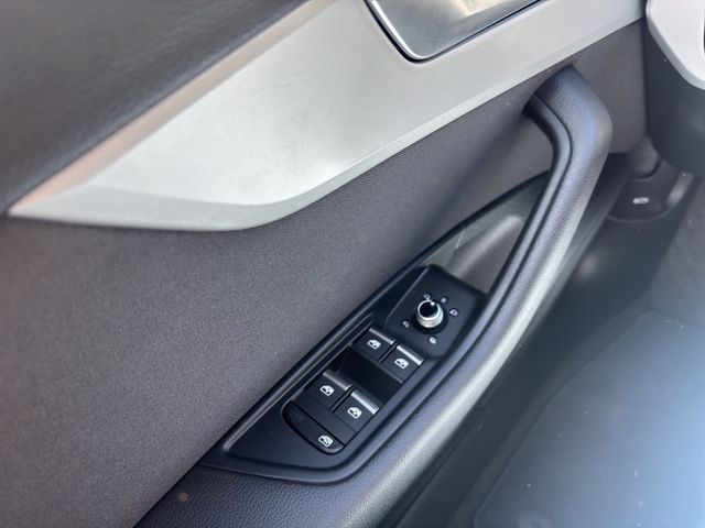 A4 Avant 35 2.0 TDI S-tronic KLIMA PDC SHZ NAVI