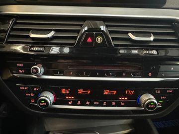 BMW 525 d Touring Sport Line *Kamera*Navi*Klima*SHZ*