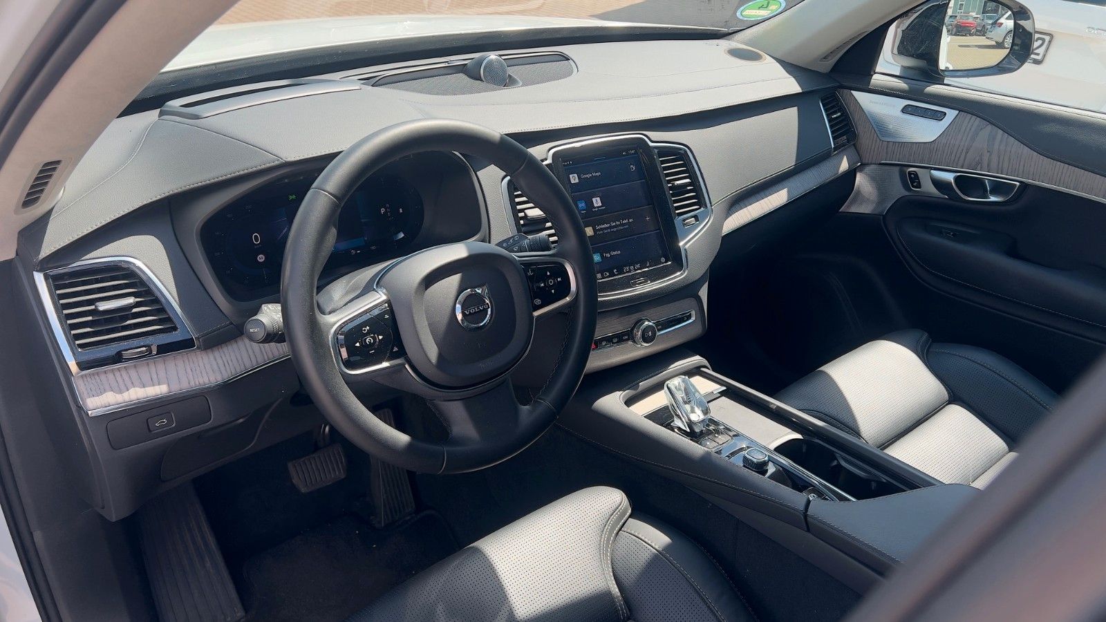 Fahrzeugabbildung Volvo XC90 B5 D AWD Ultimate Dark*B&W*HuD*LUFT*360*ACC