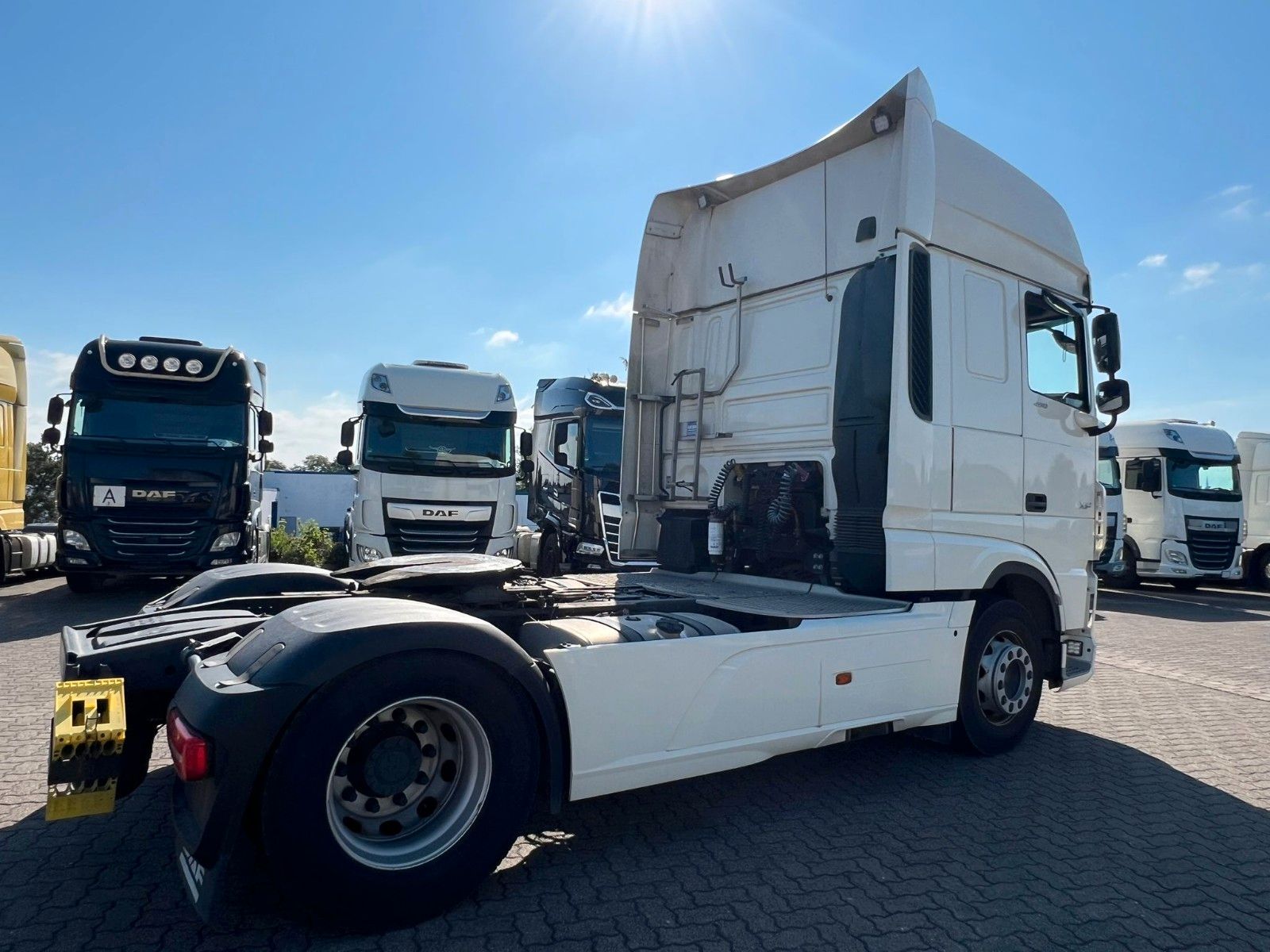 Fahrzeugabbildung DAF XF 480 FT,  Intarder