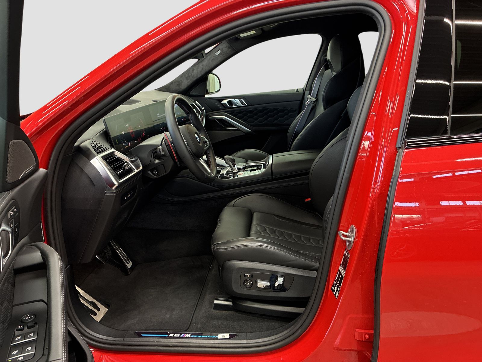BMW X6 M - Bild 7