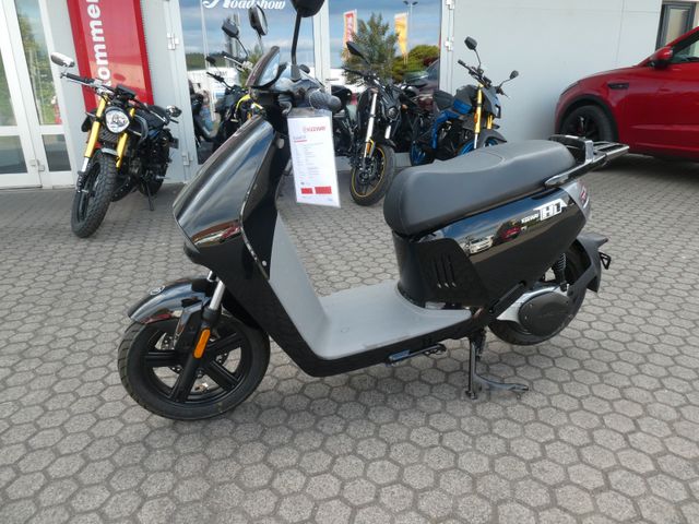 Keeway E-Zi Blueshark H1