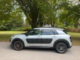 Citroën C4 Cactus BlueHDi 100 S&S ETG6 Shine Shine - Citroën C4 Cactus mit Diesel-Antrieb: Automatik