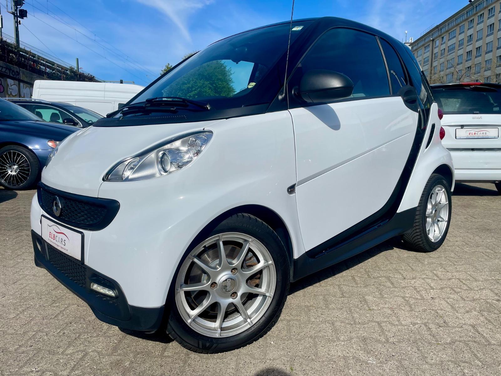 Smart ForTwo COUPE/PASSION/NAVI/PANO/LED/KLIMA/SITZHZ