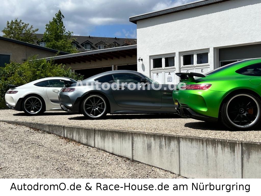 Mercedes-Benz AMG GT R