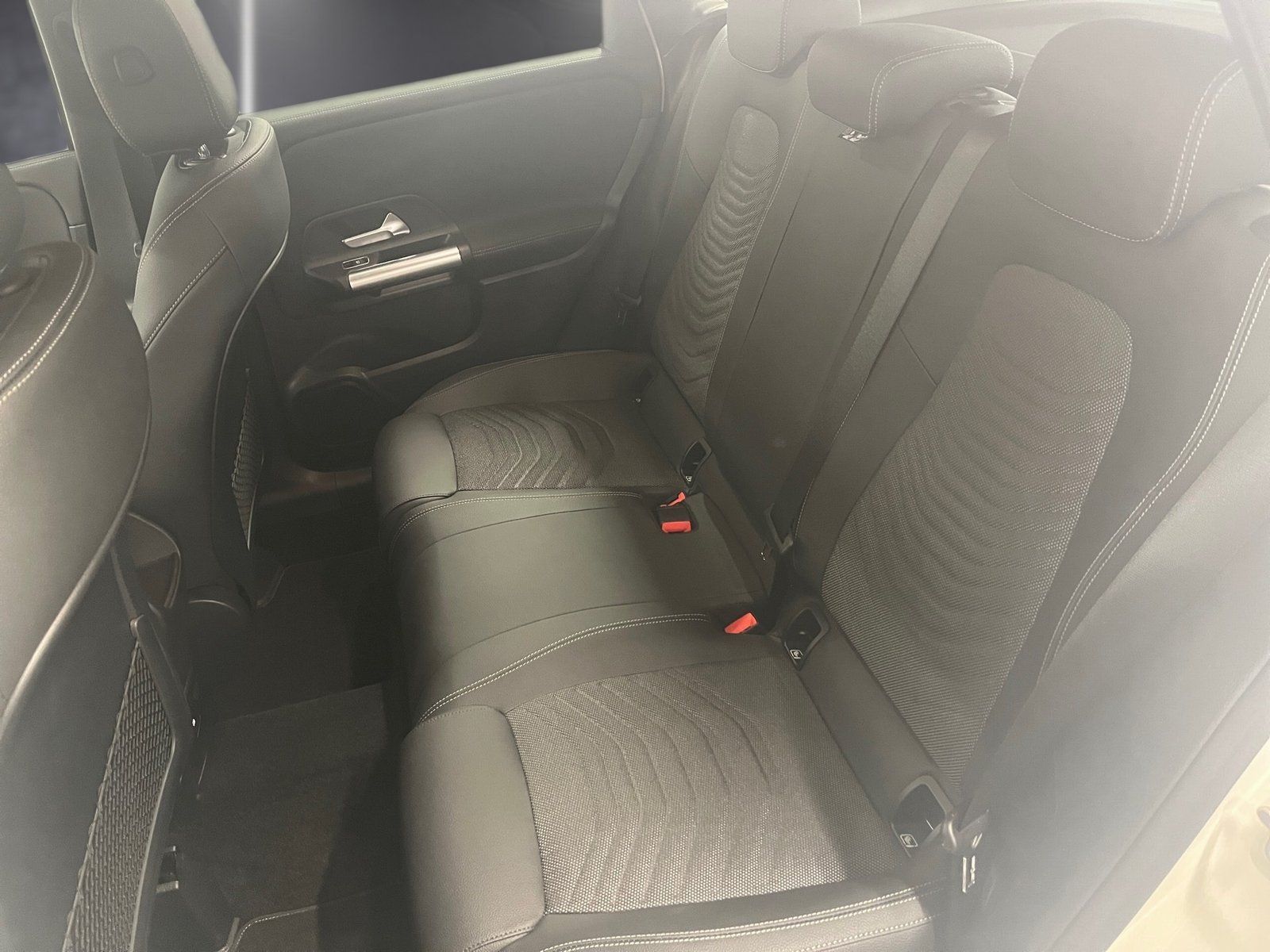 Fahrzeugabbildung Mercedes-Benz B 200 Progressive*AHK*Totwink*LED*Kam*Easy-Pack*