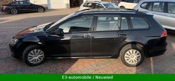 Volkswagen Golf - 8
