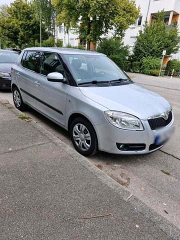 Skoda fabia 1.4 diesel 80ps auto ist top