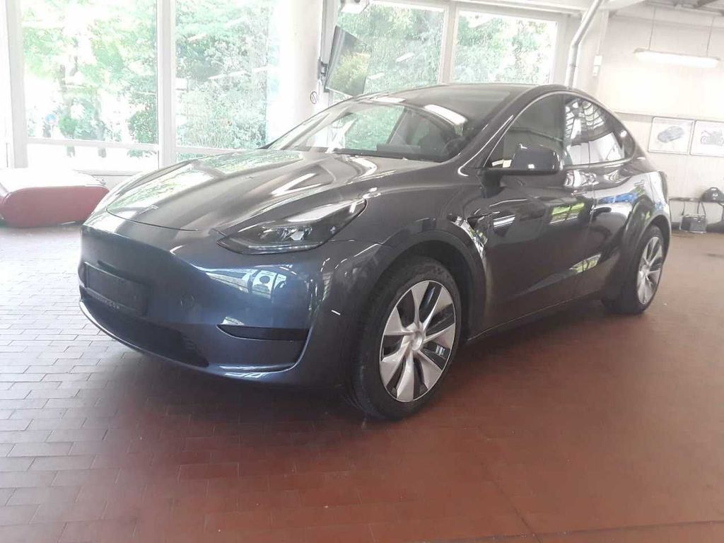 Image of Tesla Model Y
