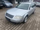 Volkswagen Passat 2.8 V6 tipt. 4motion Highline Xenon AHK - gebrauchte VW Passat Variant aus dem Jahr 2004