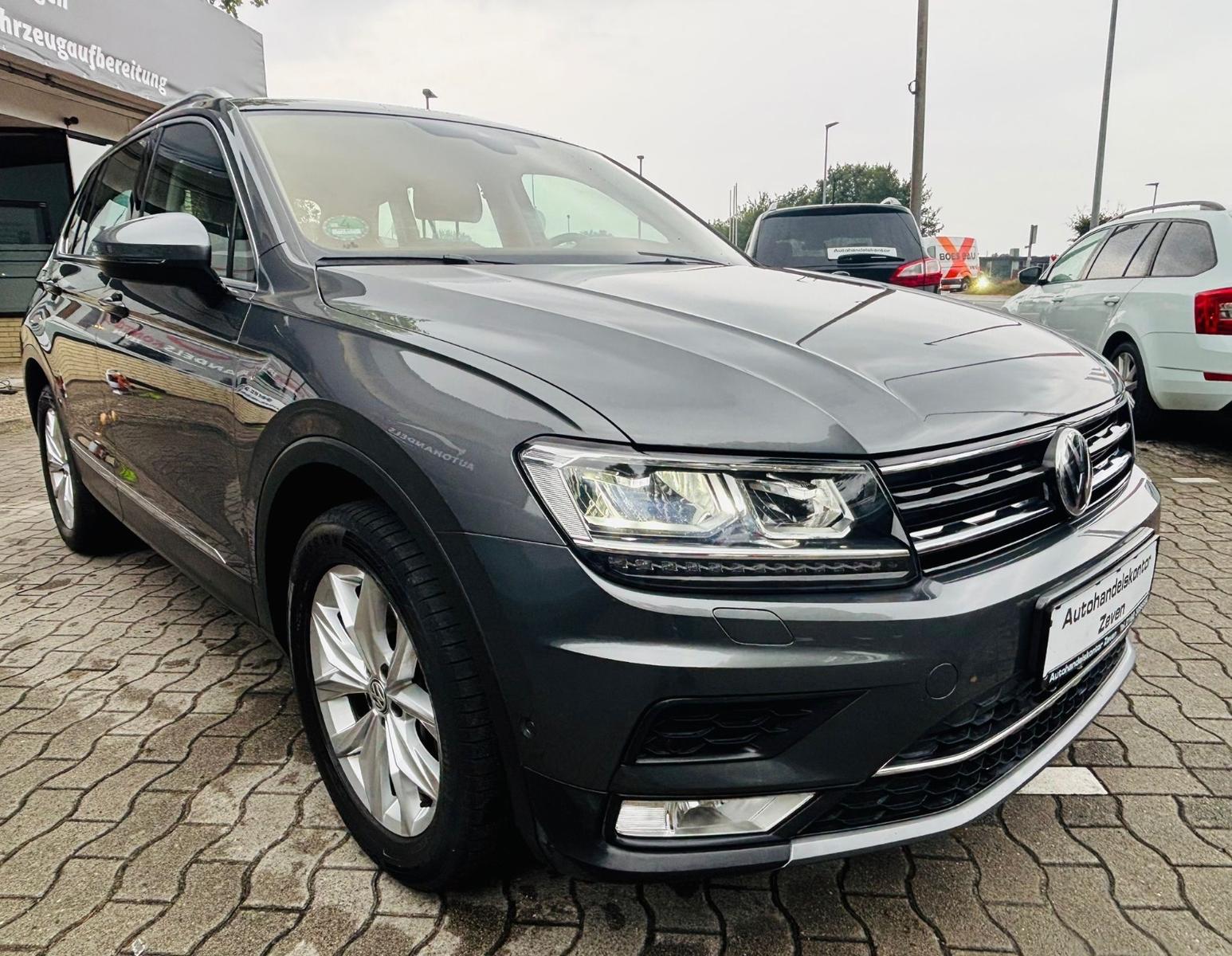Volkswagen Tiguan Highline 2.0 TSI 179 ch DSG 4Motion / ACC / Caméra de recul / LED / Attelage pivotant