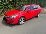 Renault Opel Astra 1.6 Benzin Automatik Klima - Renault Master Gebrauchtwagen in Frankfurt