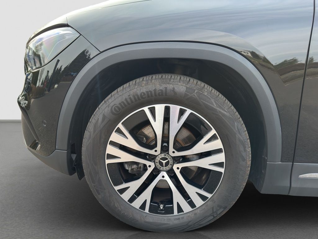 Fahrzeugabbildung Mercedes-Benz GLA 200 d PROGRESSIVE*DISTR*AHK*LED*KAM*SITZH