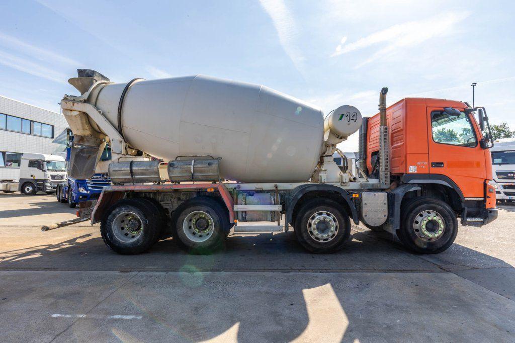 Volvo FMX 370+STETTER