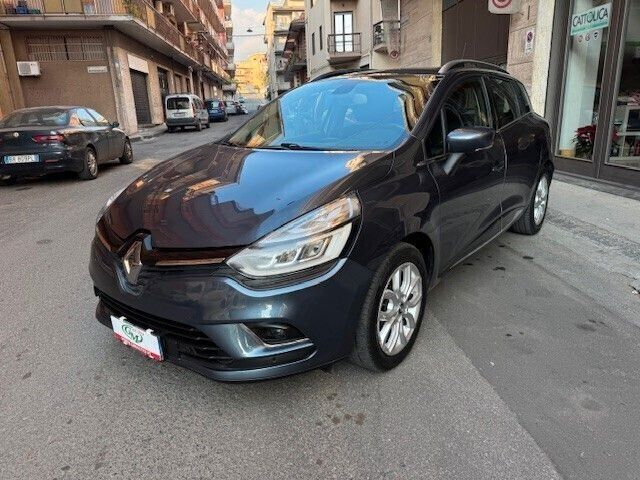 Image of Renault Clio