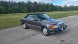 Mercedes-Benz CE 300  Cabrio - Mercedes-Benz CE 300 mit Benzin-Antrieb