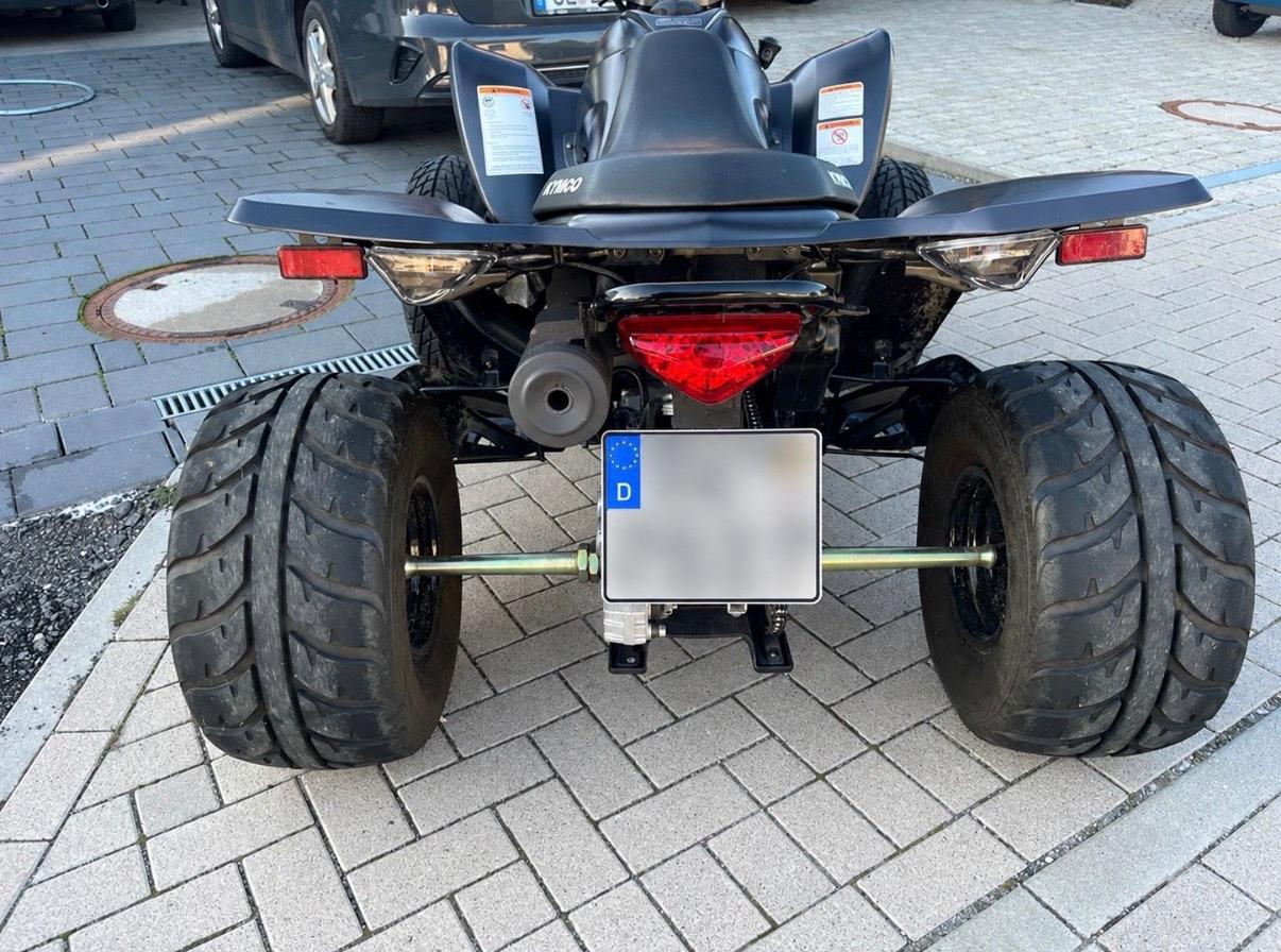 Kymco  2015 — двигун 300 cm³, 19 HP (14kW)