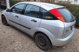Ford Focus 1.8 Ghia Ghia - Ford Focus aus 1999: Ghia