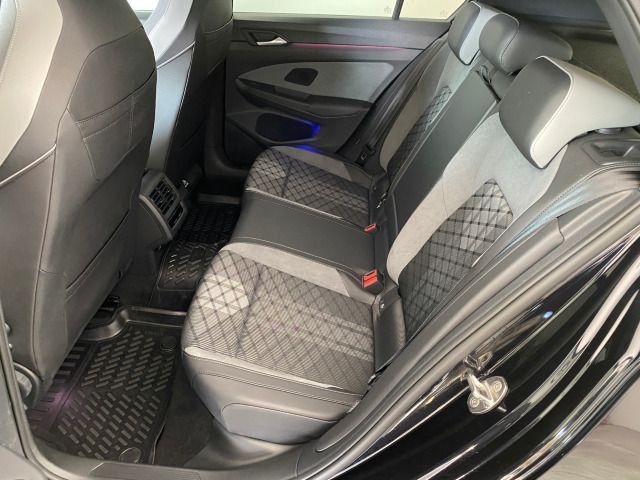 Golf R-Line 1.5 TSI PANO+NAVI+MATRIX+KAMERA
