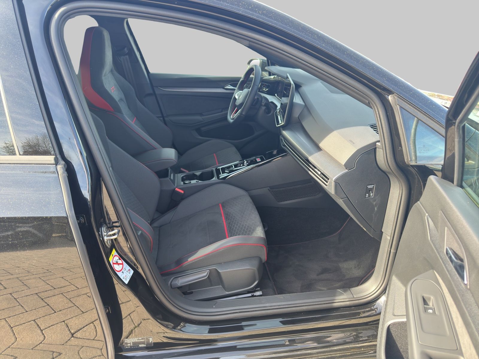 Volkswagen Golf GTI CLUBSPORT AKRAPOVIC 360° HUD foto 5