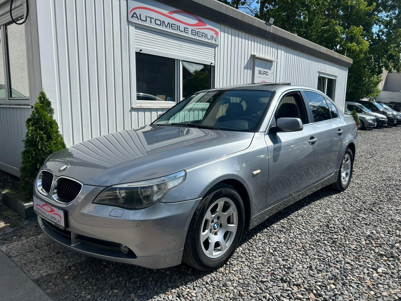 BMW 523i