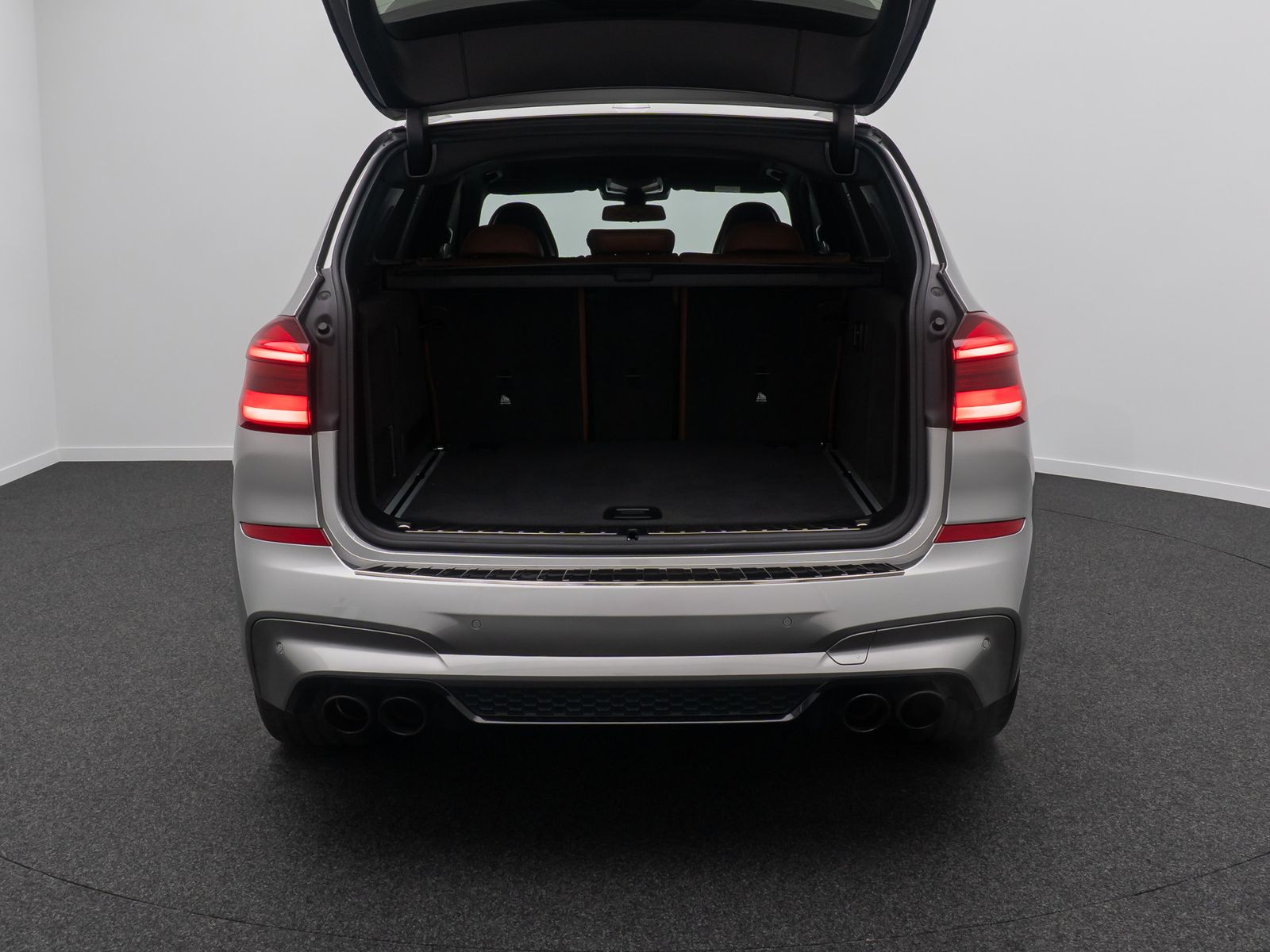 Fahrzeugabbildung BMW X3 M Competition HUD 360°H/K DAB Alarm AHK Komfo