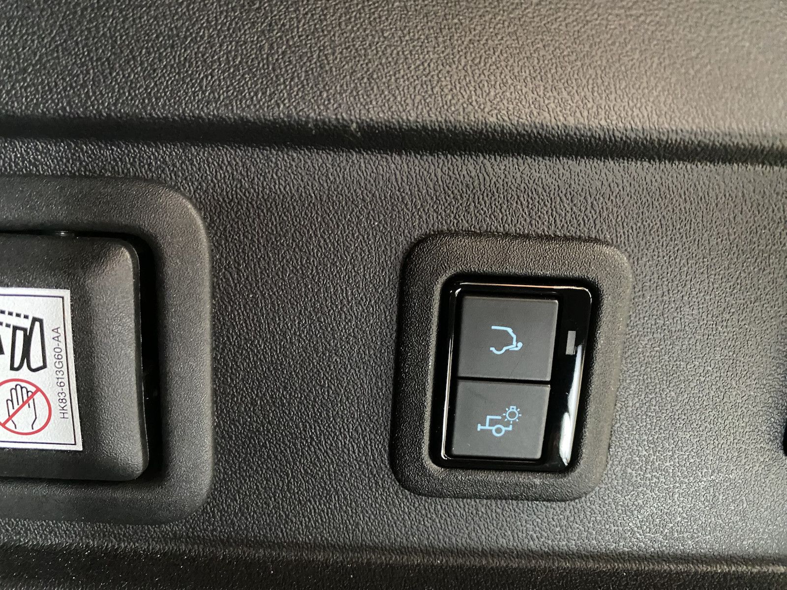 Fahrzeugabbildung Jaguar XF R-Dynamic AWD/BlackPack/Meridian/´19/AHK/