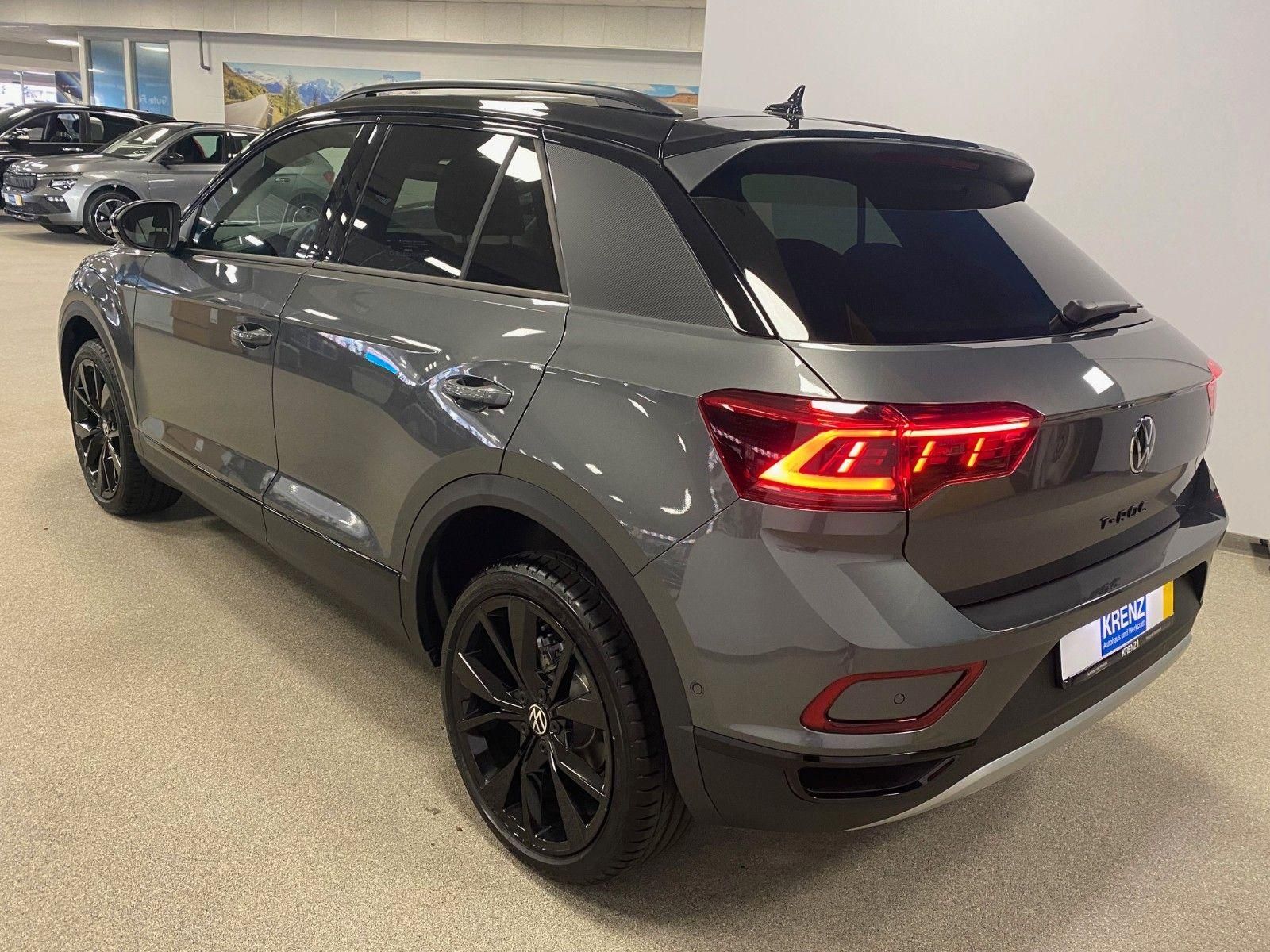 Fahrzeugabbildung Volkswagen T-Roc 1.5 TSI DSG Style+NAVI+IQ-MATRIX+Black Sty