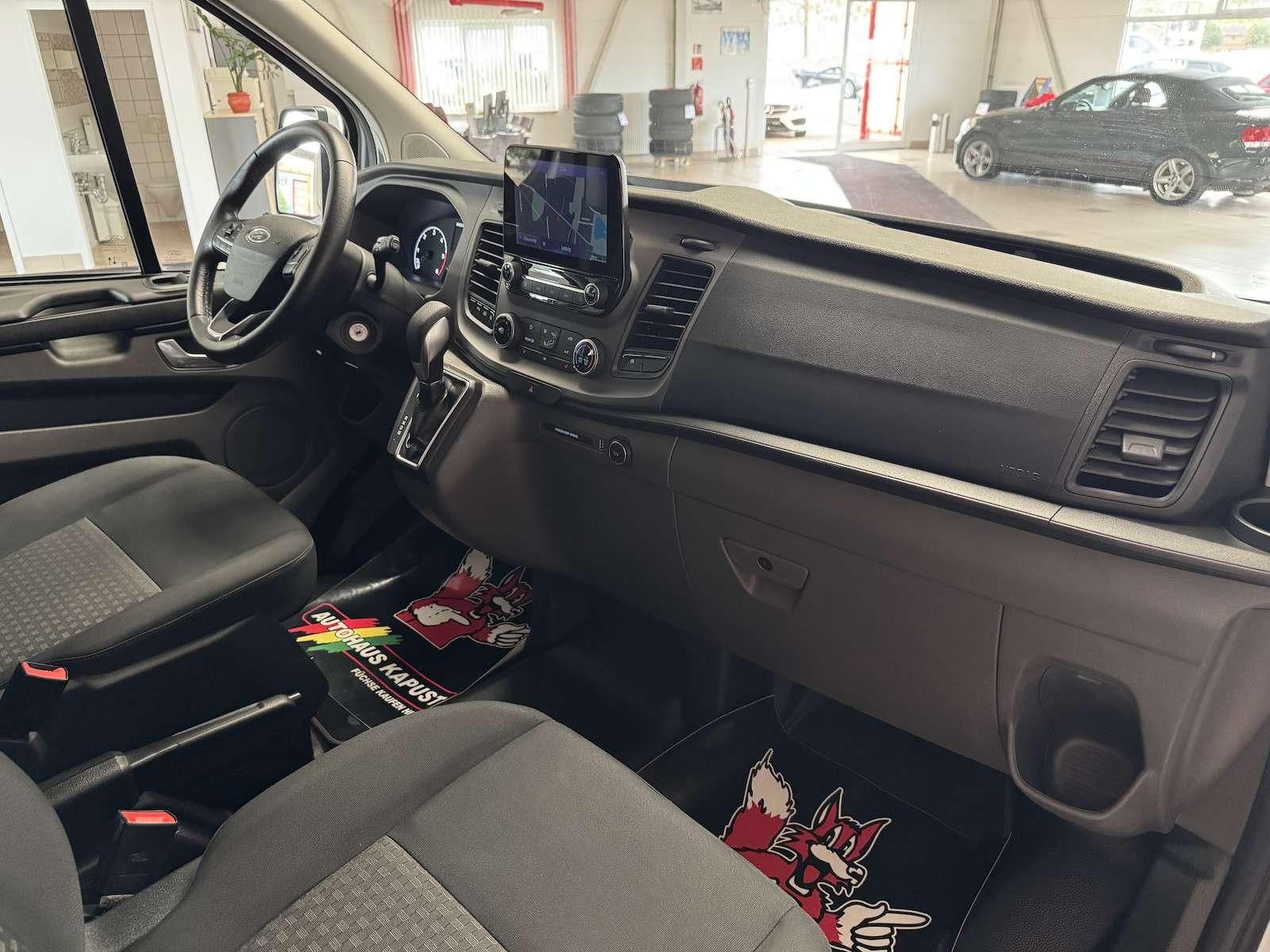 Fahrzeugabbildung Ford Transit Custom Autom. /StandHz/Markise/Navi/A...