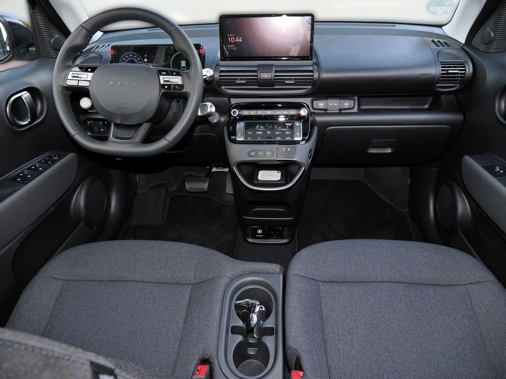 Fahrzeugabbildung Hyundai INSTER EV Prime V2L-Paket, Glas-Schiebedach