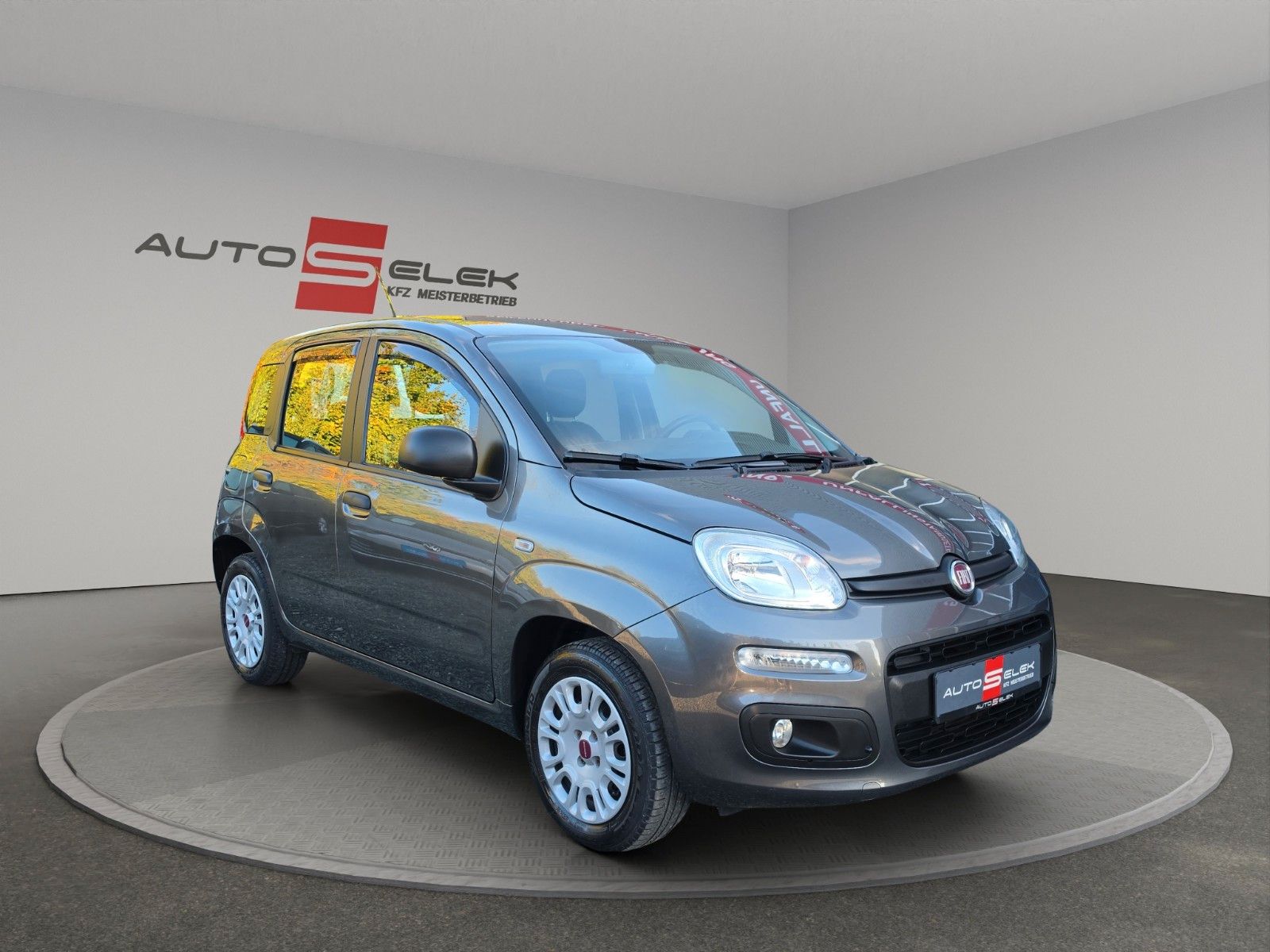 Fahrzeugabbildung Fiat Panda Easy AUS 1.HAND TÜV SERVICE NEU WENIG KM