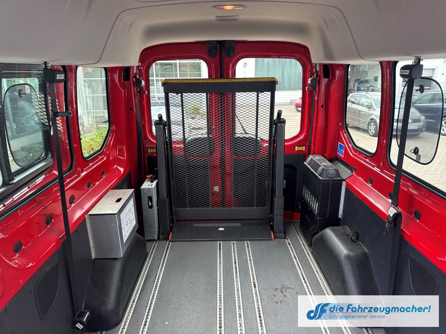 Fahrzeugabbildung Ford Transit Kombi 350 L3 2.2 TDCi DPF *2631 *KLIMA *