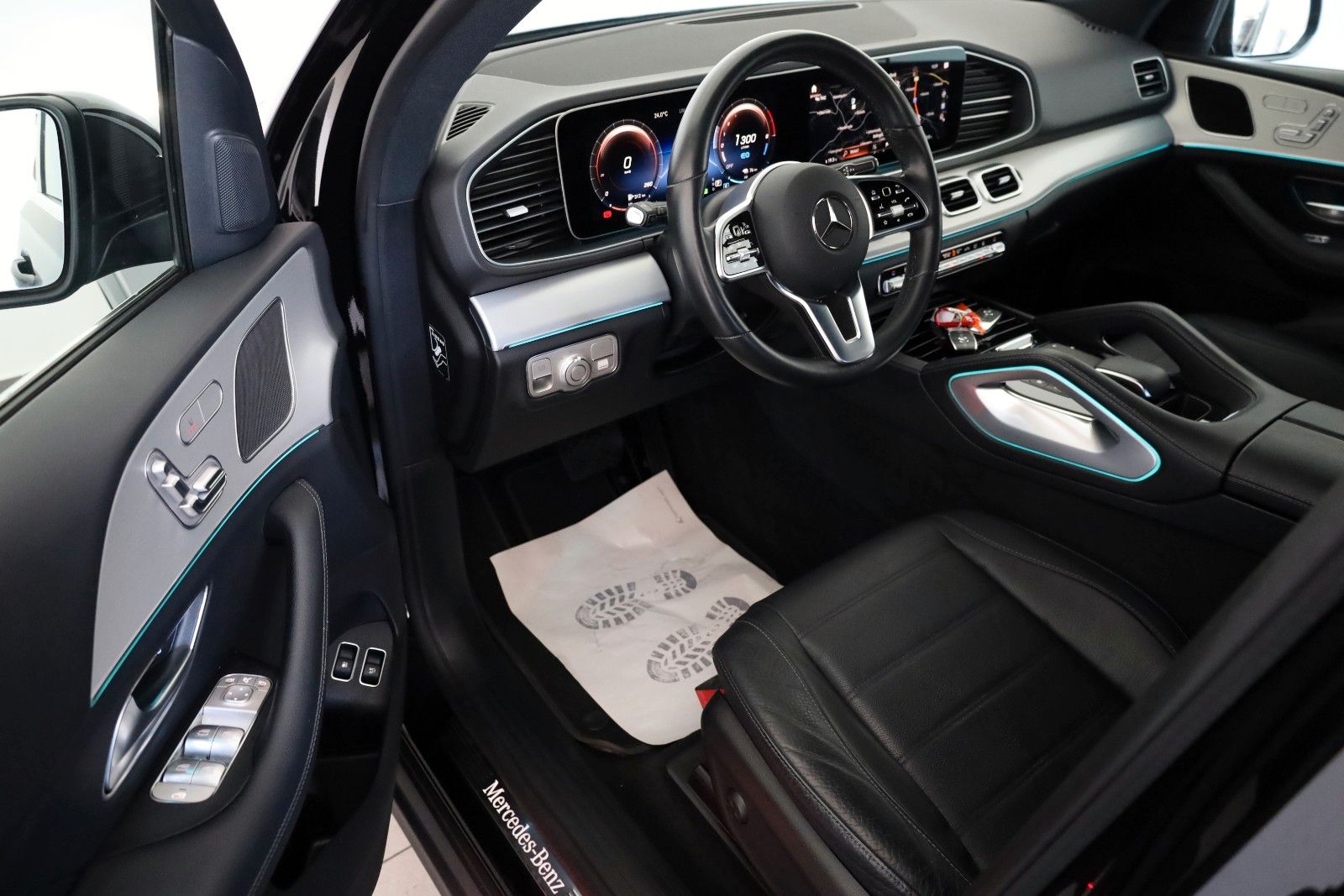 Fahrzeugabbildung Mercedes-Benz GLE 350e 4M,Leder,Navi,LED,SH,360Kamera,ACC,AHK