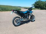 Husqvarna SMR 570 SM570R Supermoto 2785km - Angebote