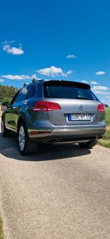 Volkswagen Touareg R-Line 3.0 V6  - graue Volkswagen Touareg