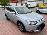 Mitsubishi Outlander 2.2 Diesel - Mitsubishi Outlander Gebrauchtwagen in Nürnberg