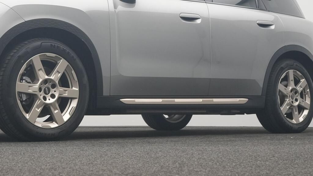 MINI Cooper SE Countryman - Bild 24