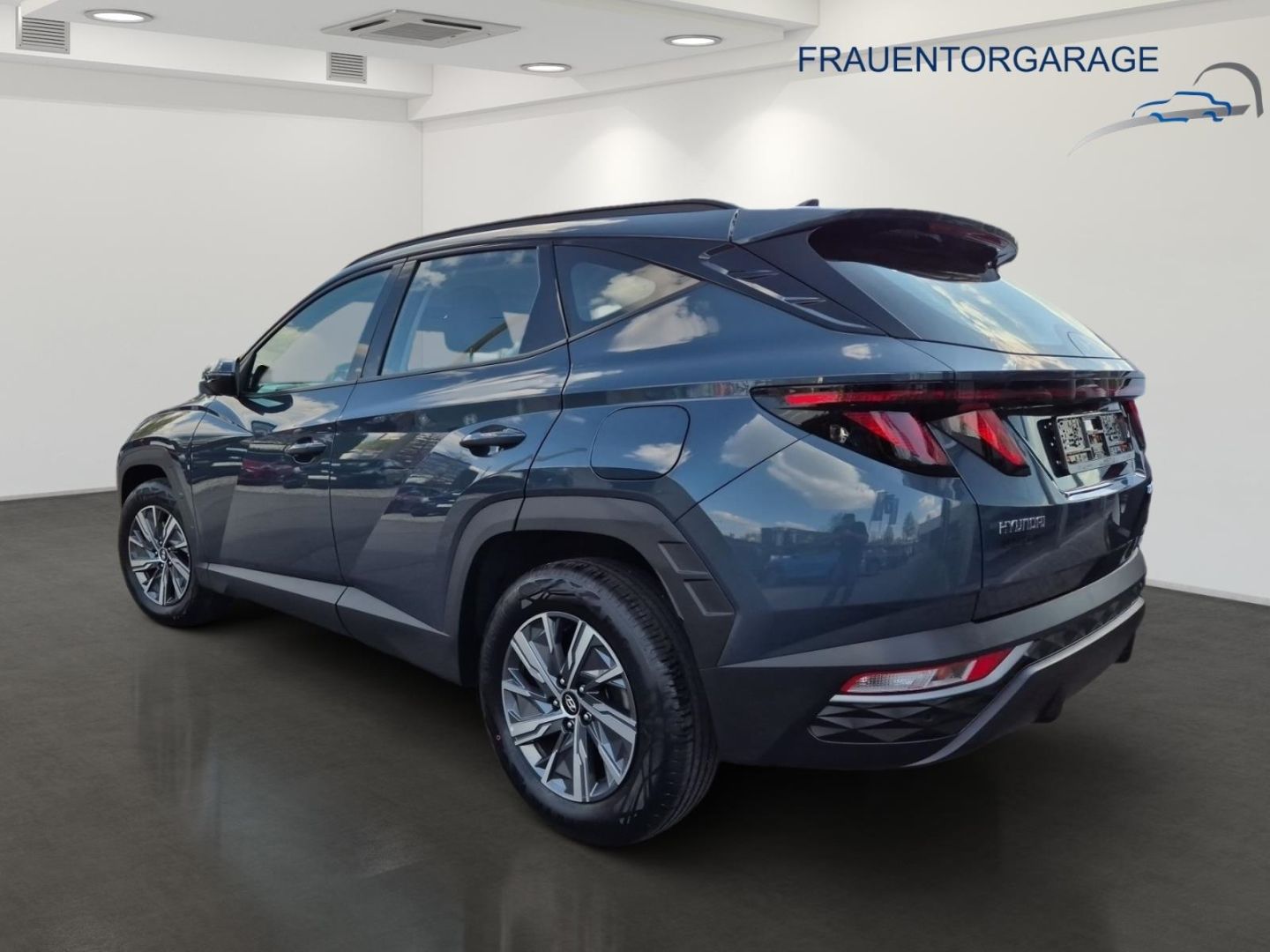 Fahrzeugabbildung Hyundai Tucson Select 2WD Navi Digitales Cockpit LED App