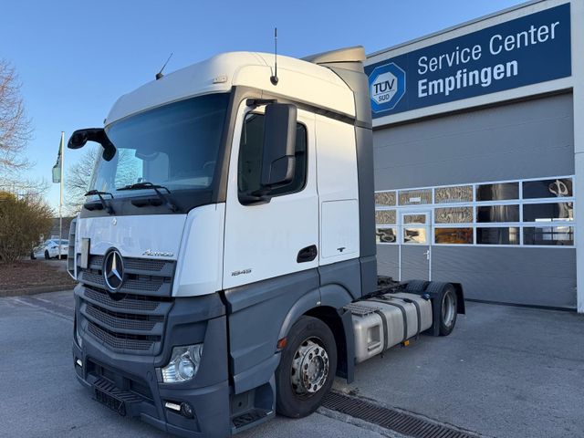 Mercedes-Benz Actros 1845 MEGA Retarder 2 Tanks 990 L 2 Liegen