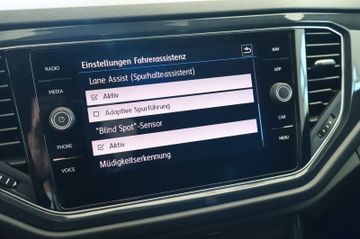 Volkswagen T-Roc Sport Automatik LED ACC Kamera Virtual
