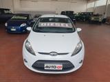 Ford Fiesta 1.4 TDCi 70cvNeopatent manuale 2011 - Ford Fiesta aus 2011 mit Diesel-Antrieb