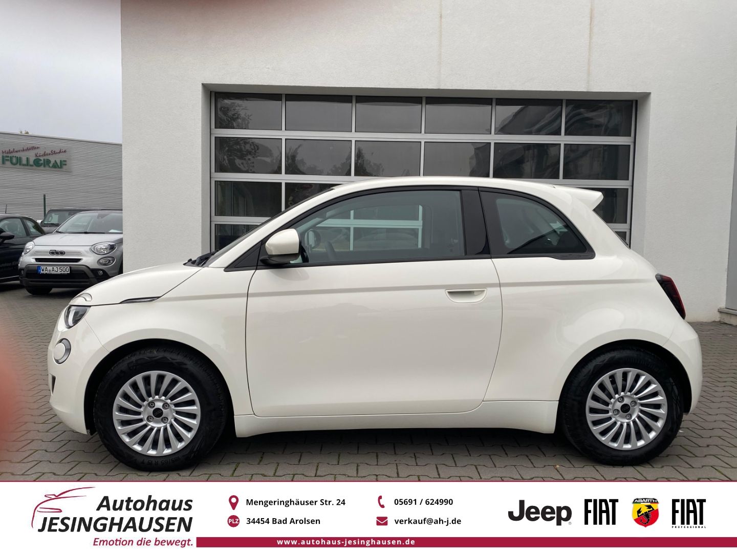 Fiat 500e Digitales Cockpit Apple CarPlay Android Aut imagem 2