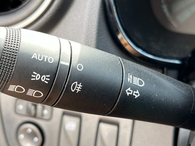 Fahrzeugabbildung Dacia Spring Essential