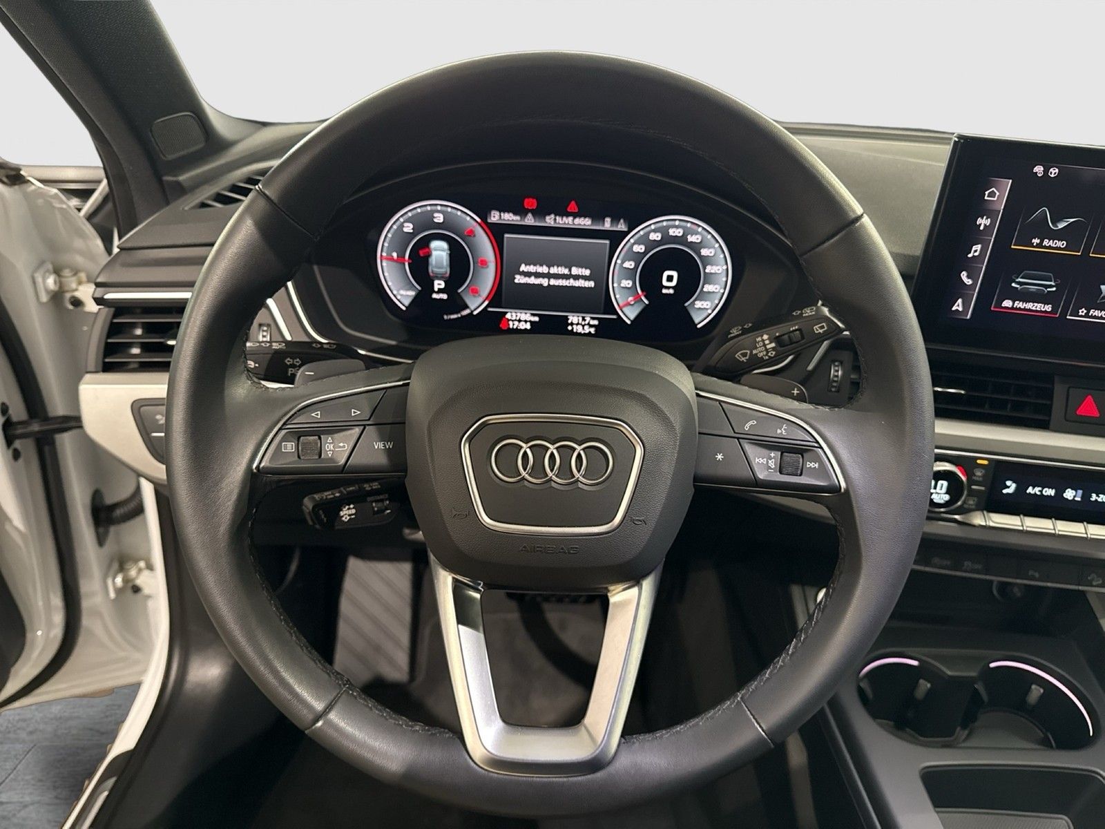 Audi A4 Allroad 50 Qu. PANO STANDHZ. AHK B&O LM19 foto 13