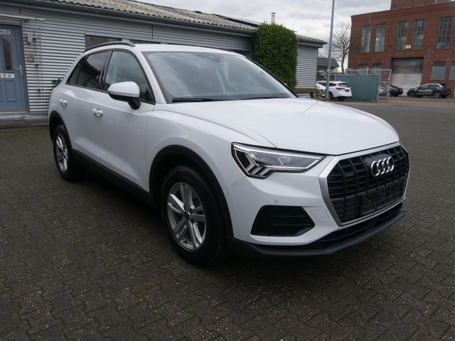 Audi Q3 40 TDI quattro Auto. Navi LED ACC Standheizg.