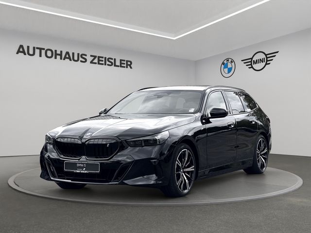 BMW i5 xDrive40 Tour. M Sport Pro 20"LM AHK Glasdach (Fahrzeug B00433CX19246)