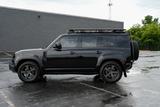 Land Rover Defender 110 V8 - Land Rover Defender mit Benzin-Antrieb: Geländewagen, Automatik