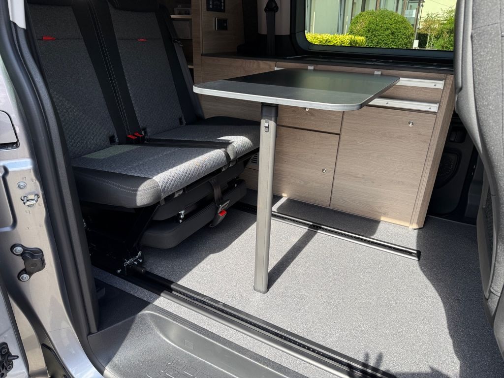 Fahrzeugabbildung Citroën Spacetourer Holidays Diesel 180 Autm.
