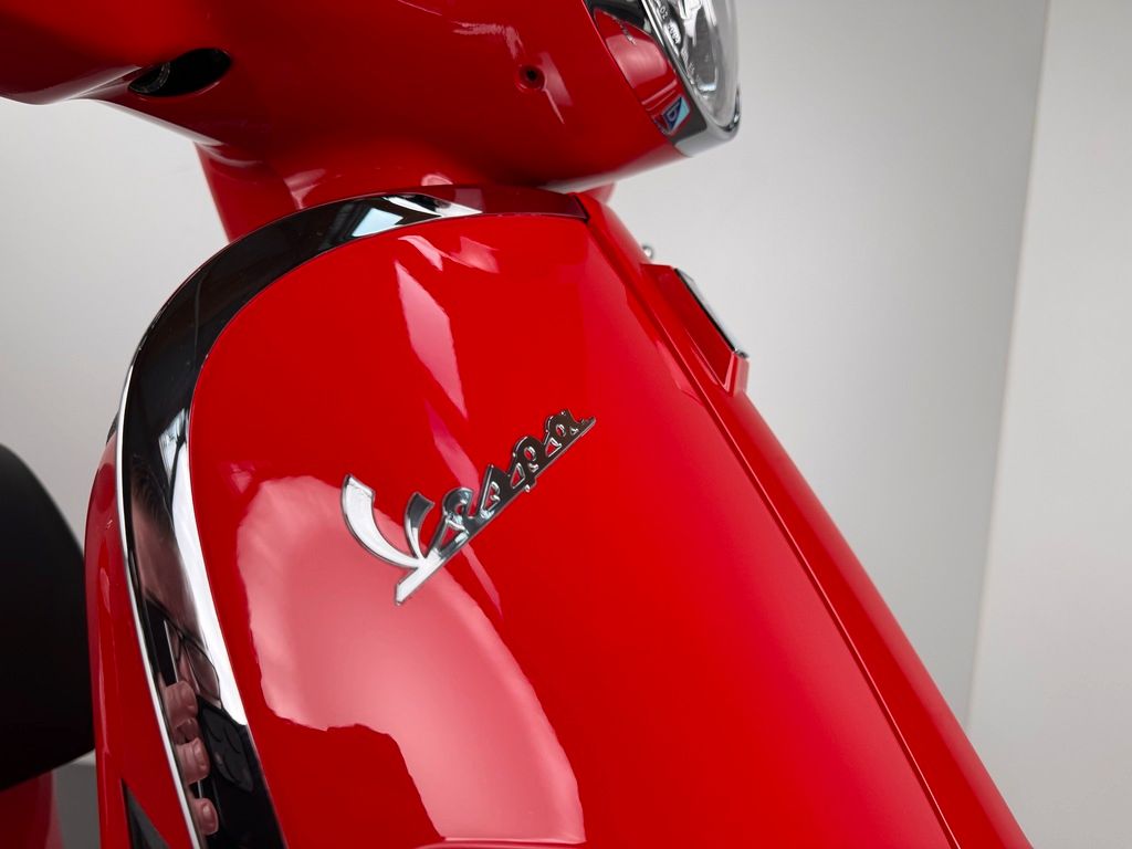 Fahrzeugabbildung Vespa GTS 300 SUPER HPE E5 *TOP-ZUSTAND